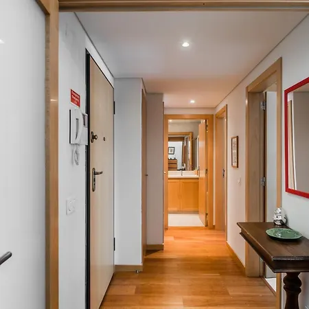 Stunning Flat - Parque Das Nacoes - Apartment *